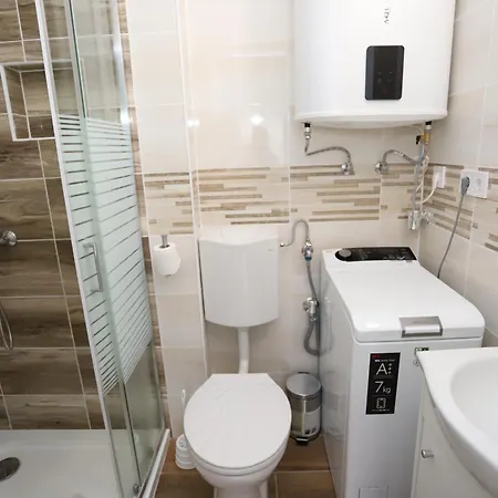 Seaview House Fonyod, Arpad Part 아파트 *